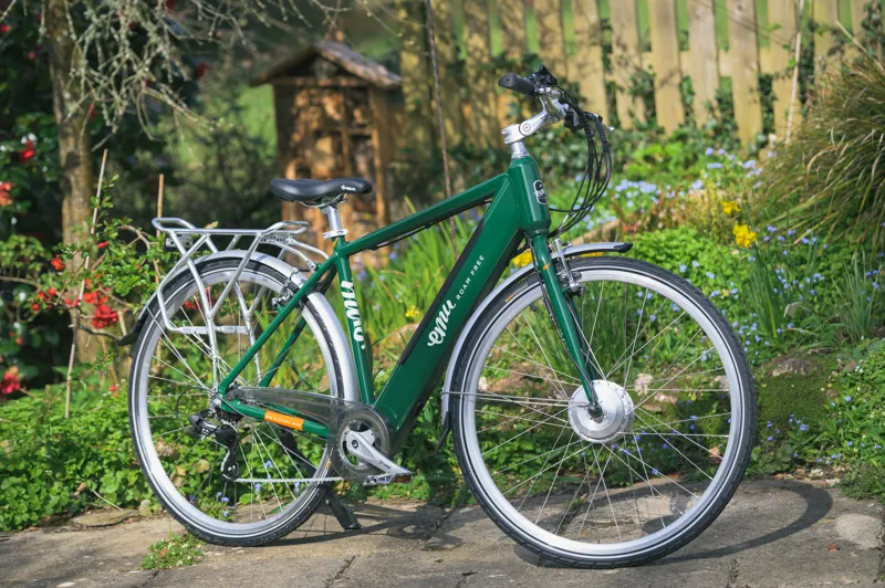 EMU Classic Crossbar 700c Wheel Electric Bike Racing Green 10.4Ah-11